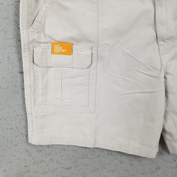 Savane Hiking Shorts Mens 42 Stone Cotton UPF 30 Hidden Tech Pocket Comfort NWT - Picture 4 of 15